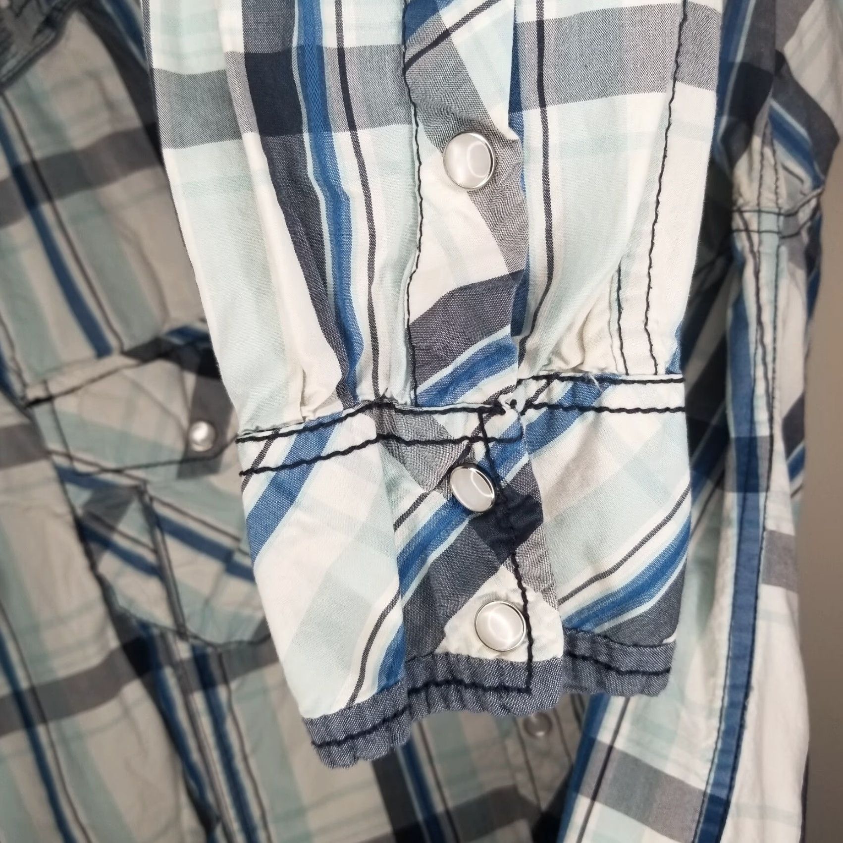 Vintage VINTAGE Buckle BKE Mens Plaid Button-Up Shirt Long Sleeve Size M Blue Standard Fit Size US M / EU 48-50 / 2 - 4 Thumbnail