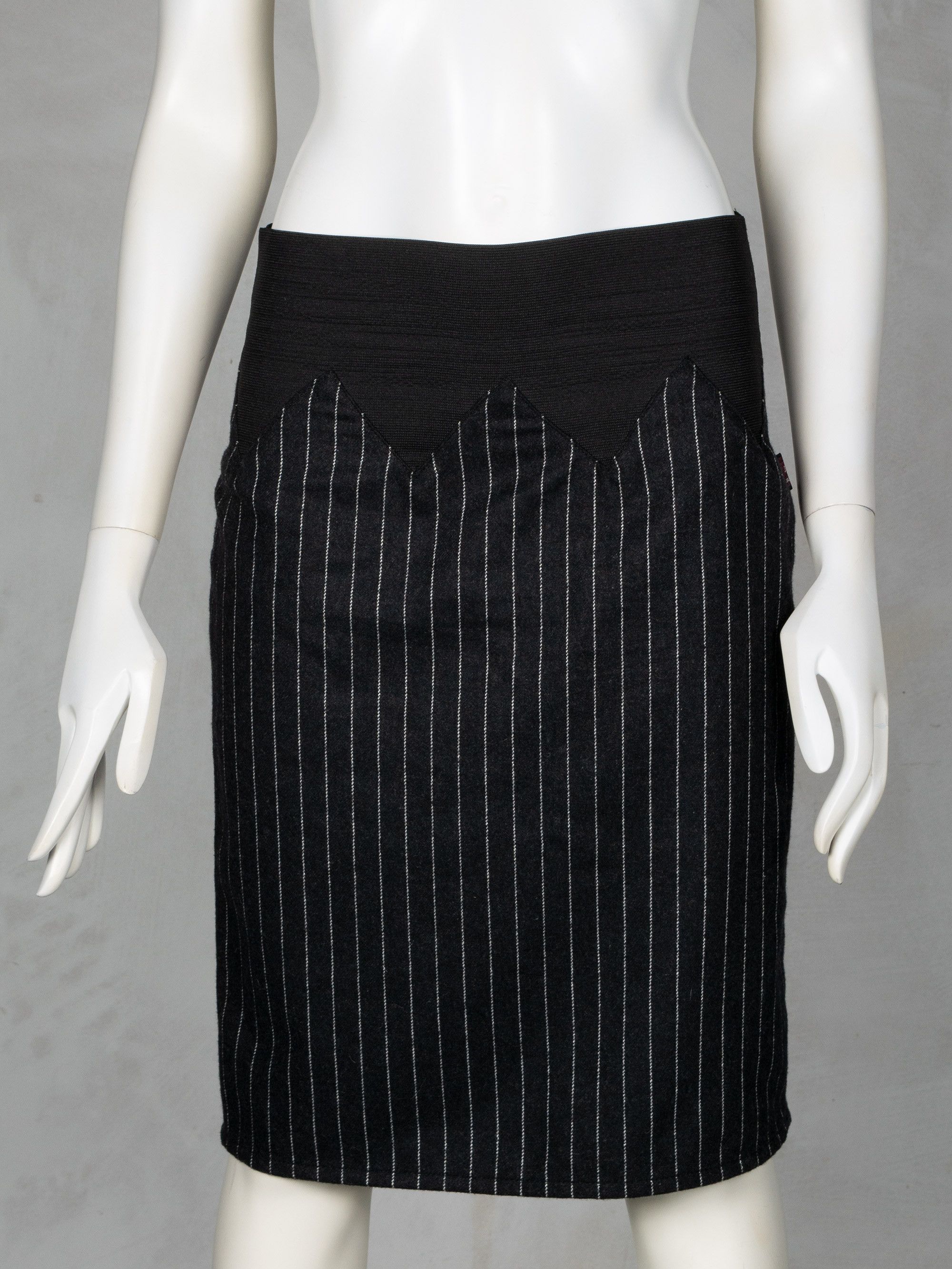 Jean Paul Gaultier JPG.Jean's - (vintage) - pinstriped wool skirt - size 42 Size 28" / US 6 / IT 42 - 3 Thumbnail