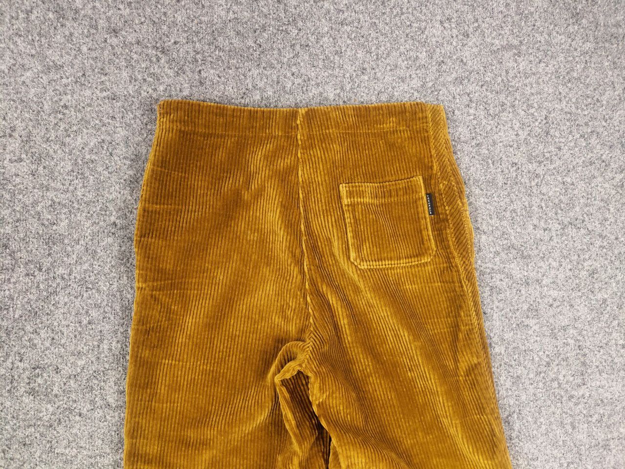 Burberry Burberry Yellow Corduroy Trousers Patch Pockets Baggy Pants Size 30" / US 8 / IT 44 - 10 Thumbnail