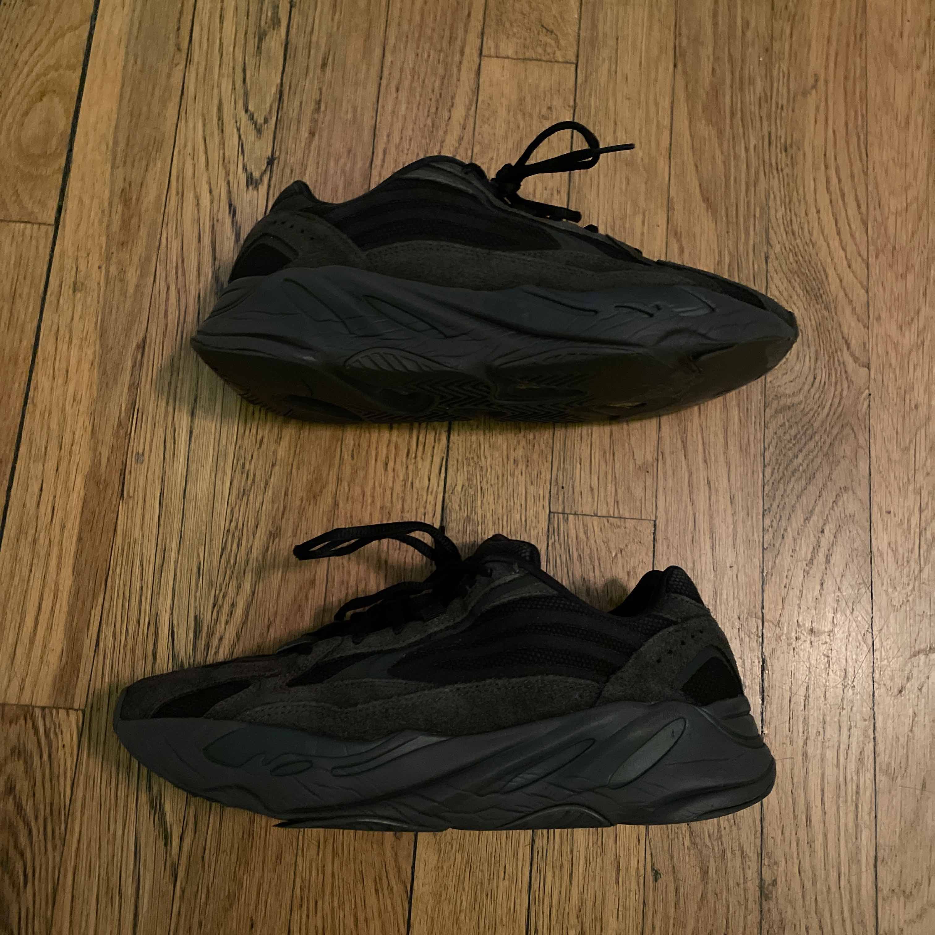 adidas gazelle silver green womens adidas Yeezy Boost 700 V2 Vanta – YankeeKicks Online main image 0