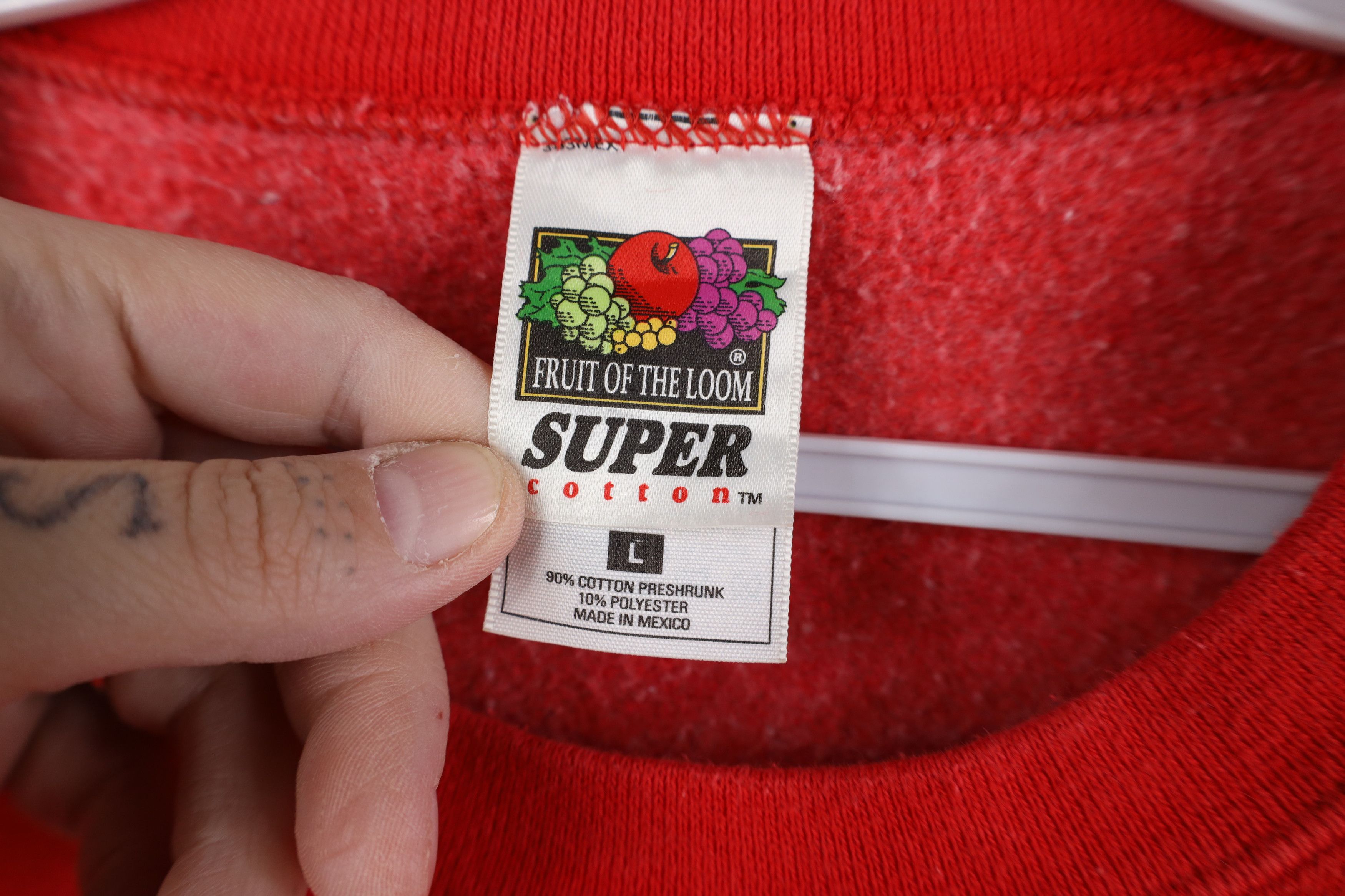 Vintage Vintage 90s Heavyweight Newport Rhode Island Sweatshirt Red Size US L / EU 52-54 / 3 - 9 Thumbnail