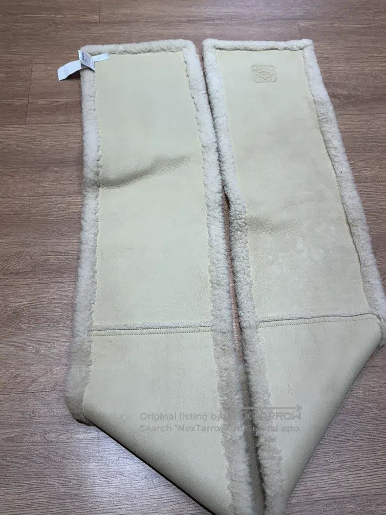 Loewe LOEWE Lamb fur scarf, classic beige, with lamb fur on one Size ONE SIZE - 5 Thumbnail