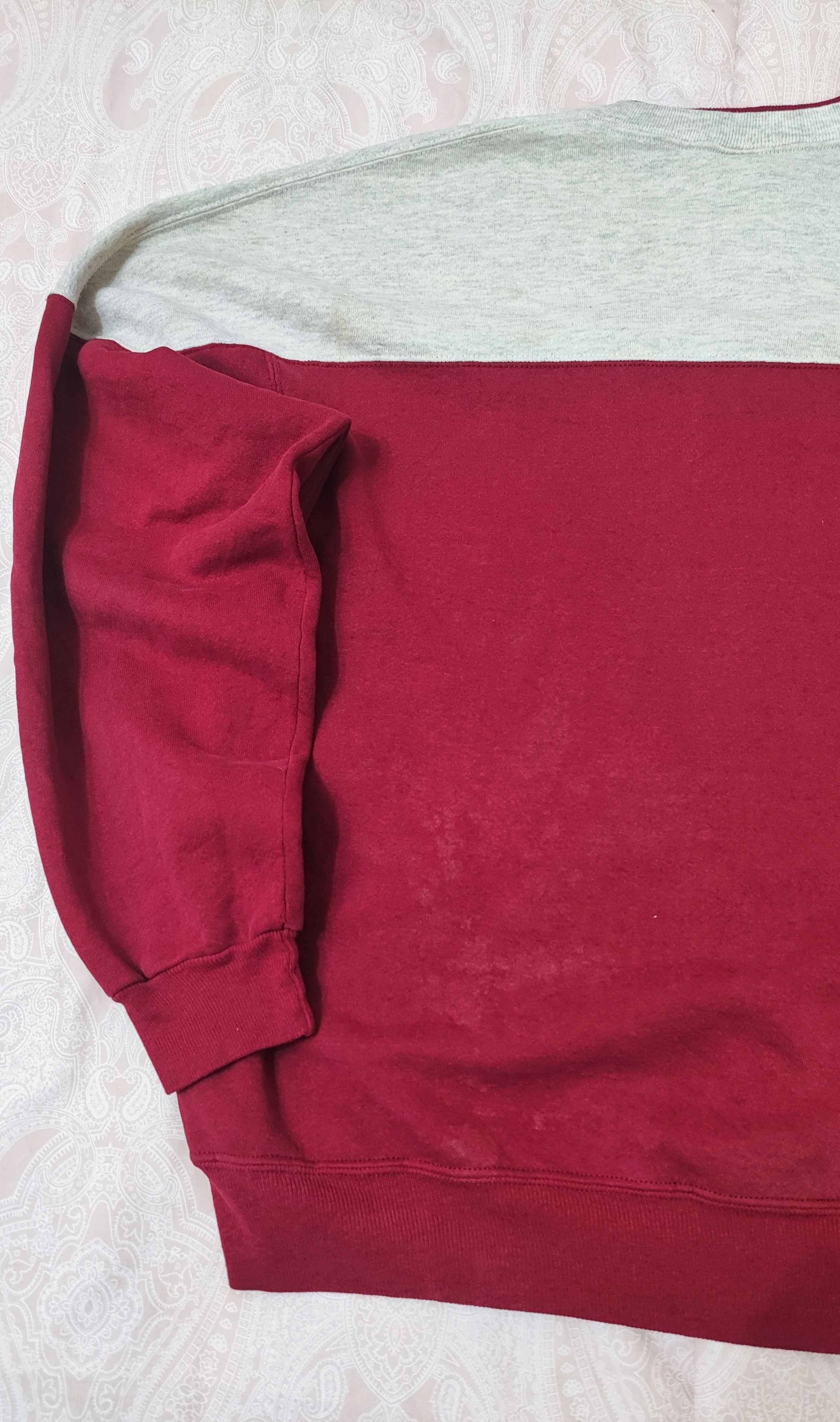 Russell Athletic Vintage Russell Athletic trashed Boxy 2 tone sweatshirt Size US XL / EU 56 / 4 - 9 Thumbnail