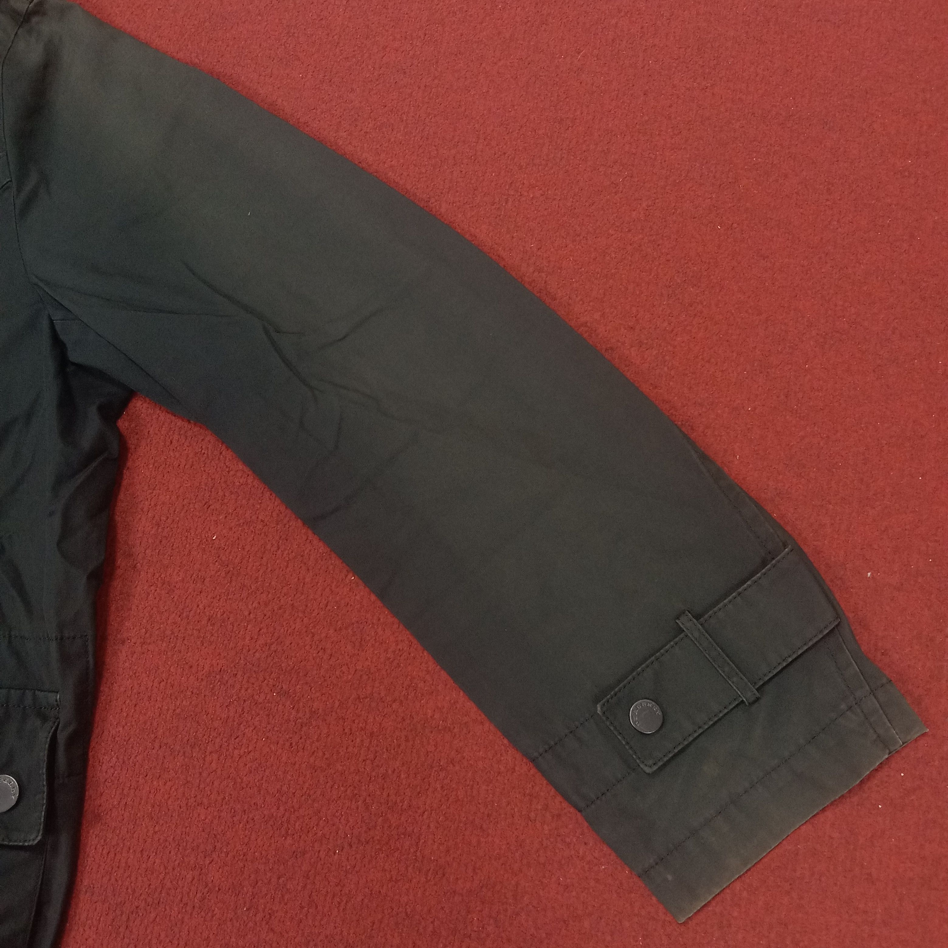 Burberry Burberry London Luxury Brand Multi Pocket Design Jacket Size US L / EU 52-54 / 3 - 7 Thumbnail