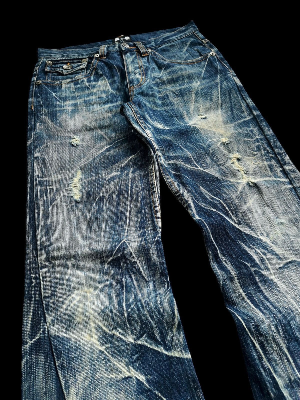 Le Grande Bleu (L.G.B.) Vintage Nylaus Discharge Lightning Thunder Flare Jeans Size US 31 - 4 Thumbnail