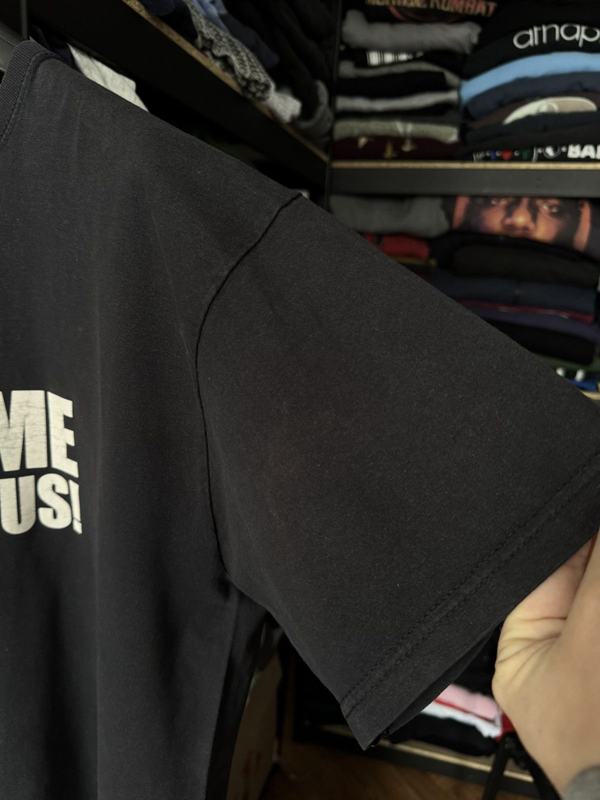 Vintage Vintage Y2K ADULT “ FUCK ME I’M FAMOUS “ FUNNY Tee Size US XL / EU 56 / 4 - 6 Thumbnail
