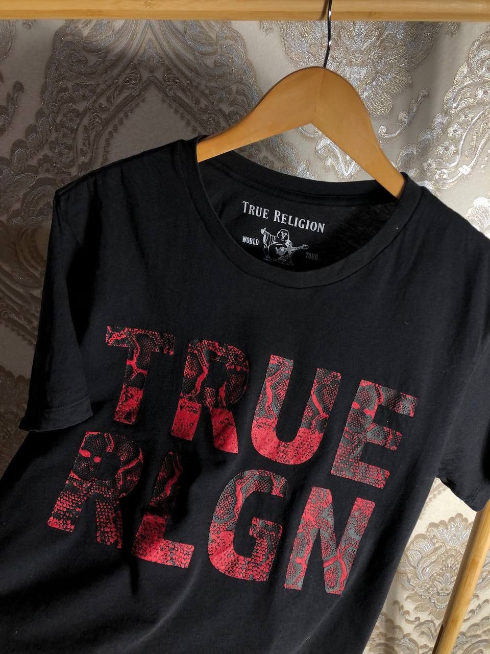 True Religion Vintage True Religion Casual T-shirt Japanese Brand Y2K 90s Size US M / EU 48-50 / 2 - 2 Thumbnail