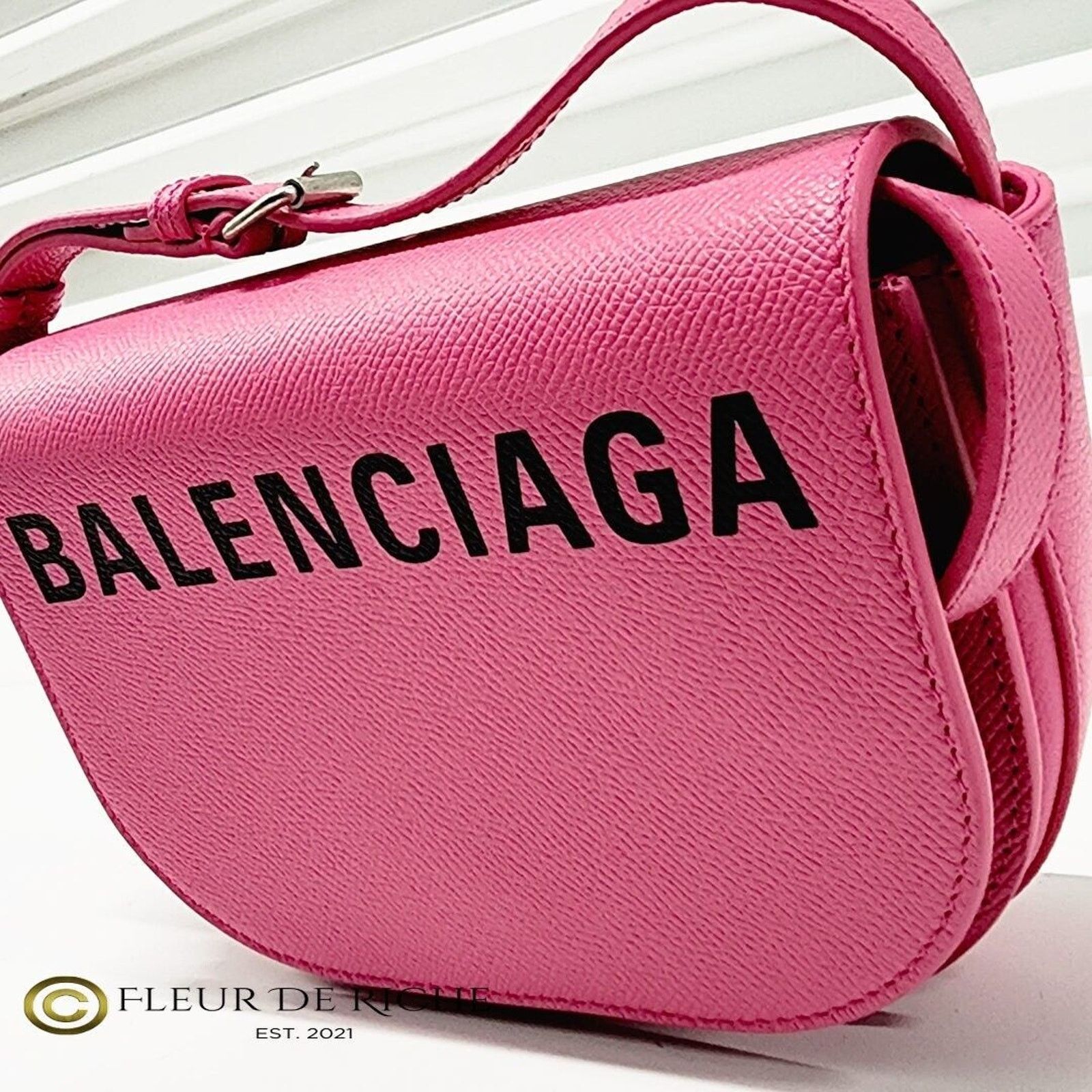 Balenciaga Logo Ville Day Shoulder Bag Bubblegum Pink 550639