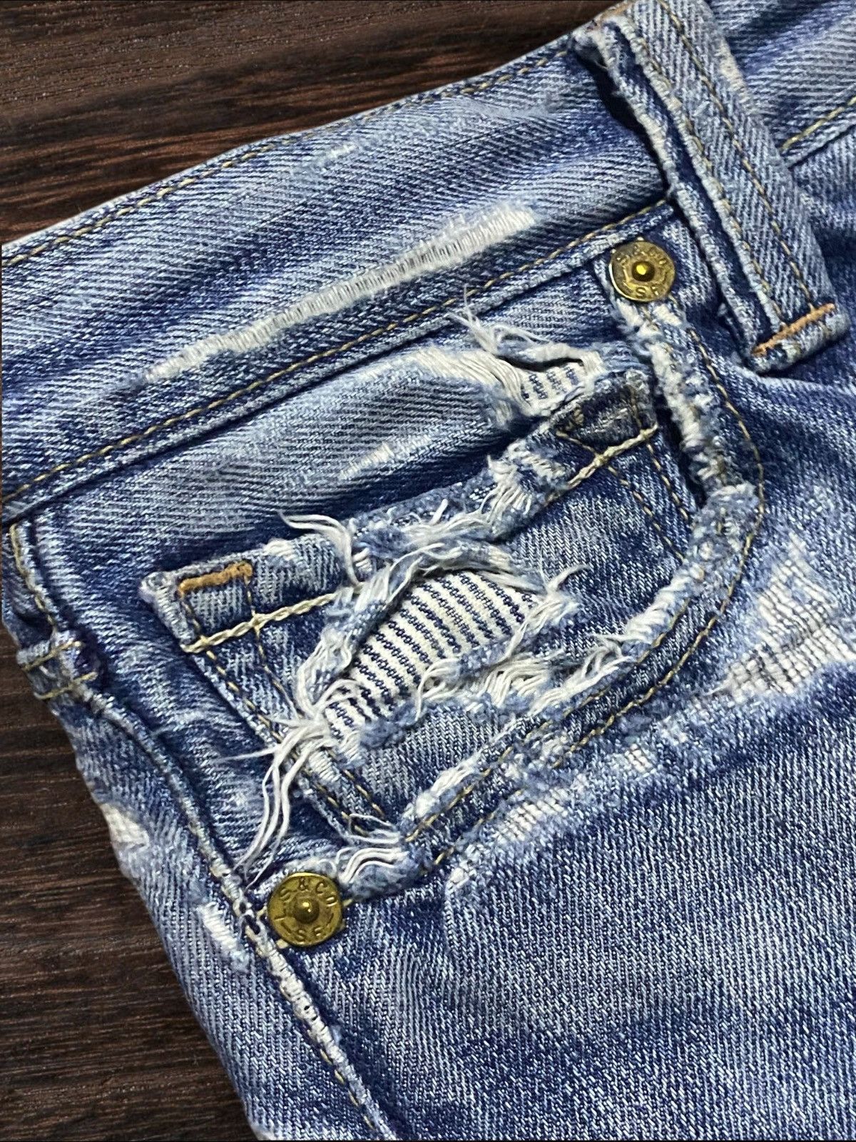 Levi's Vintage Levis 505 Ripped Patches Slim Straight Jeans Size US 30 / EU 46 - 10 Thumbnail