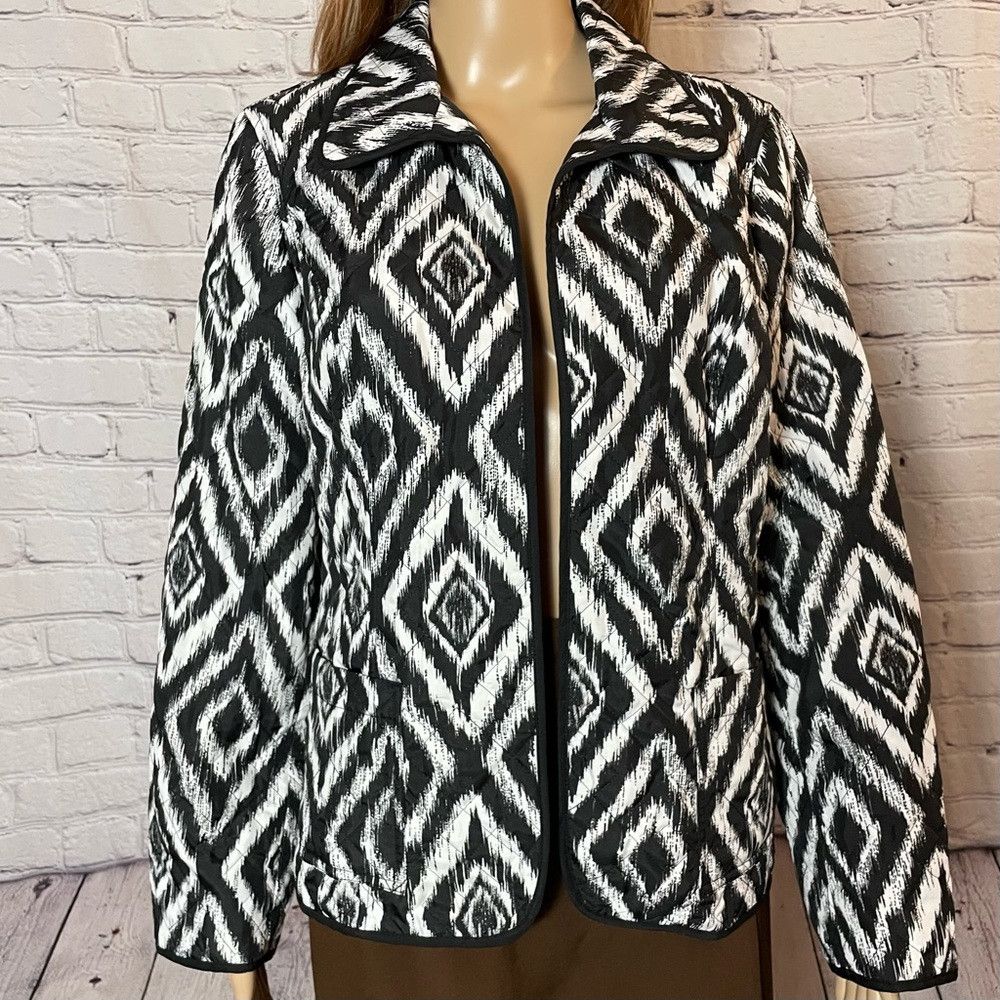 Chicos Chico's Quilted Black White Collared Open Front Jacket Size Size M / US 6-8 / IT 42-44 - 9 Thumbnail