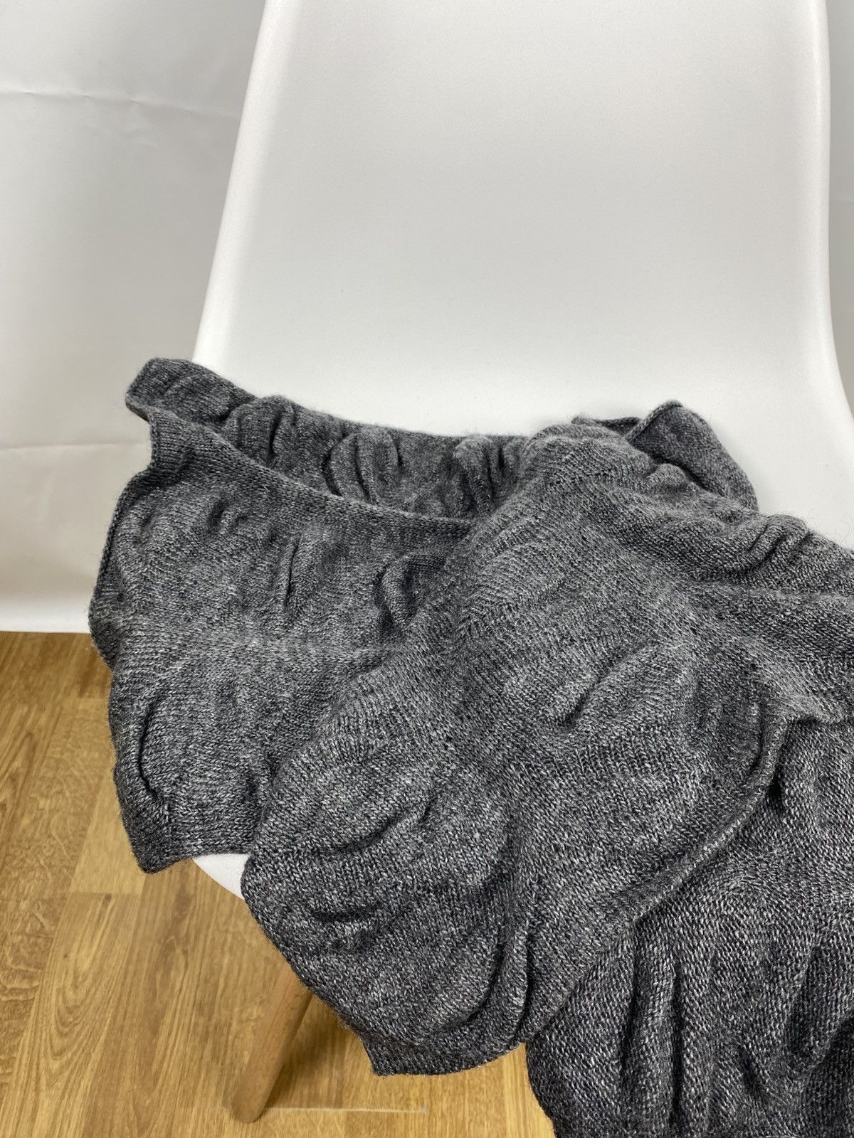 Furla Furla Large Knit Wool Scarf made in Italy Size ONE SIZE - 5 Thumbnail