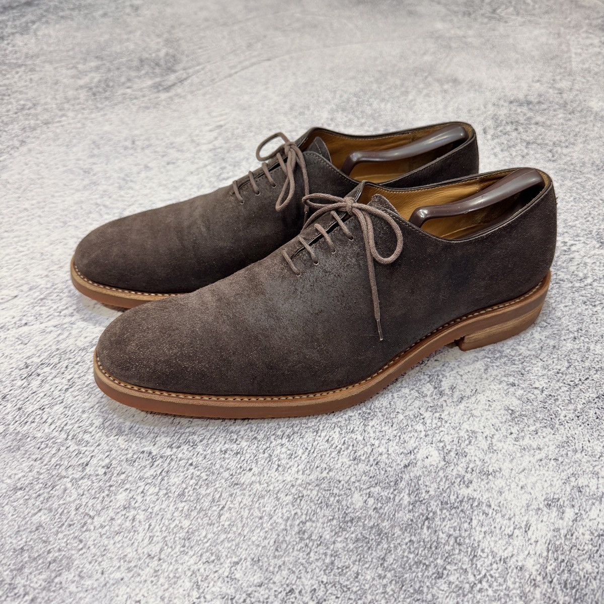 Carlos Santos Carlos Santos Mens Brown Suede Oxfords US9.5 UK8.5 Size US 9.5 / EU 42-43 - 1 Thumbnail
