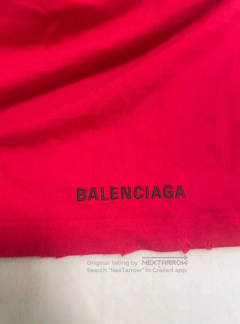 Balenciaga Balenciaga Red Letter Embroidered Ripped Short Sleeve T-Sh Size US XS / EU 42 / 0 - 6 Thumbnail