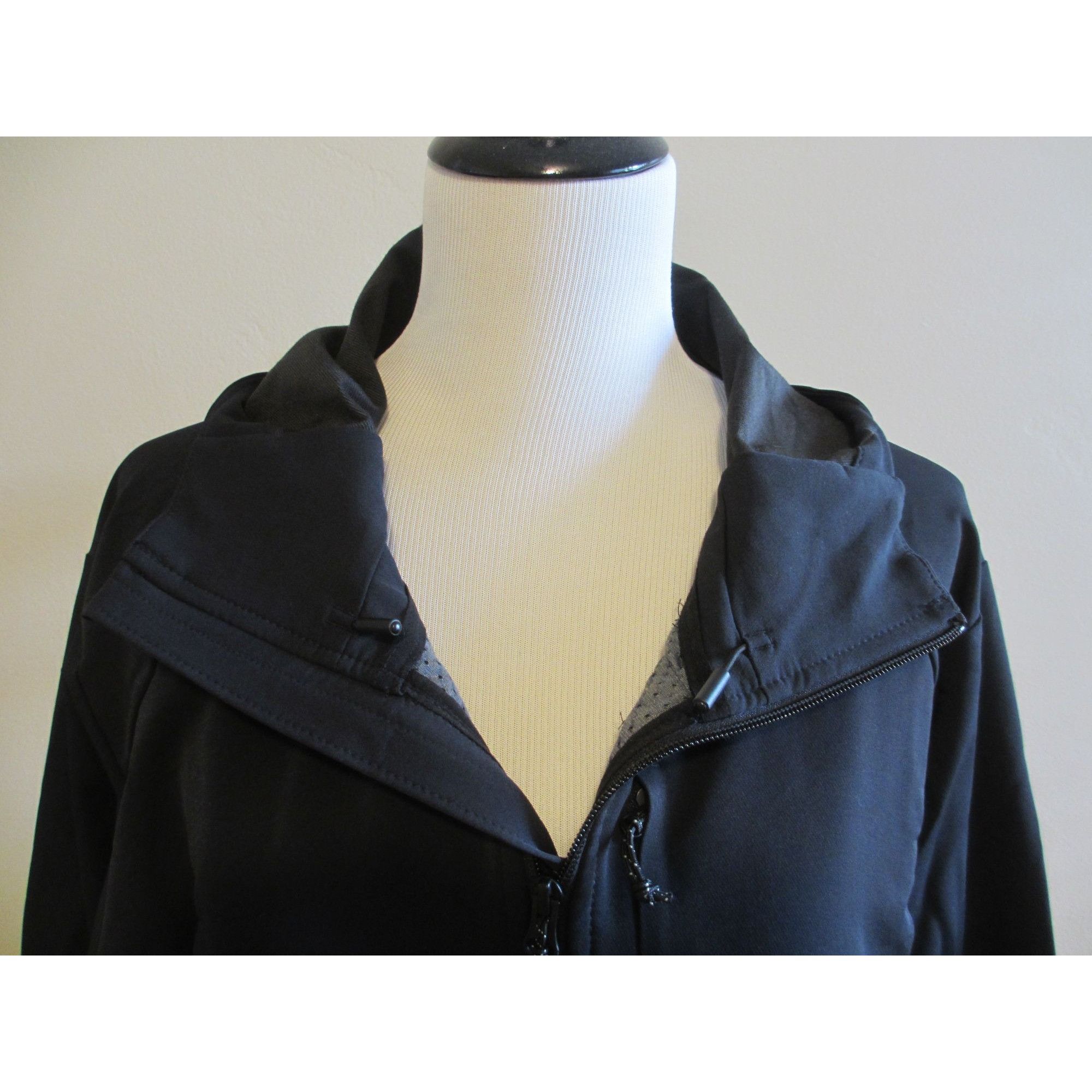 Kirkland Signature Kirkland Signature Mens XL Black Hooded Jacket With Full-Zip Size US XL / EU 56 / 4 - 3 Thumbnail