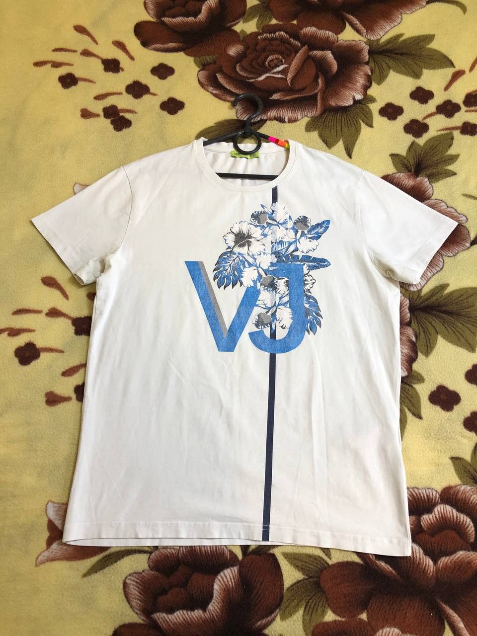 Versace Jeans Couture Luxury Versace Big Y2K Logo Short Sleeve T-Shirt Size US L / EU 52-54 / 3 - 1 Thumbnail