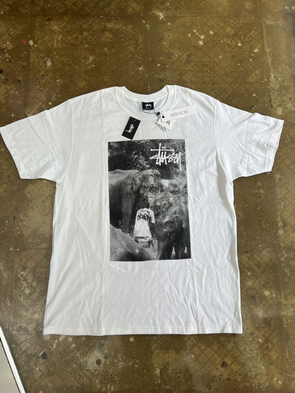 Stussy Stussy Elephant Archive Pop-Up AT Siwilai Thailand 2019 Tee Size US L / EU 52-54 / 3 - 1 Thumbnail