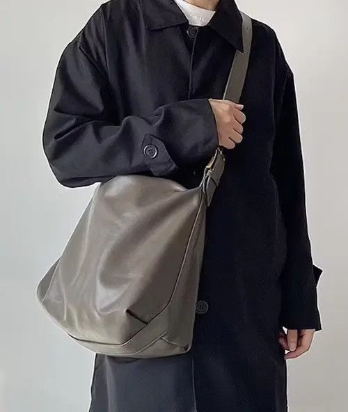Japanese Brand Fashion retro pu leather messenger bag vintage shoulder bag Size ONE SIZE - 1 Thumbnail
