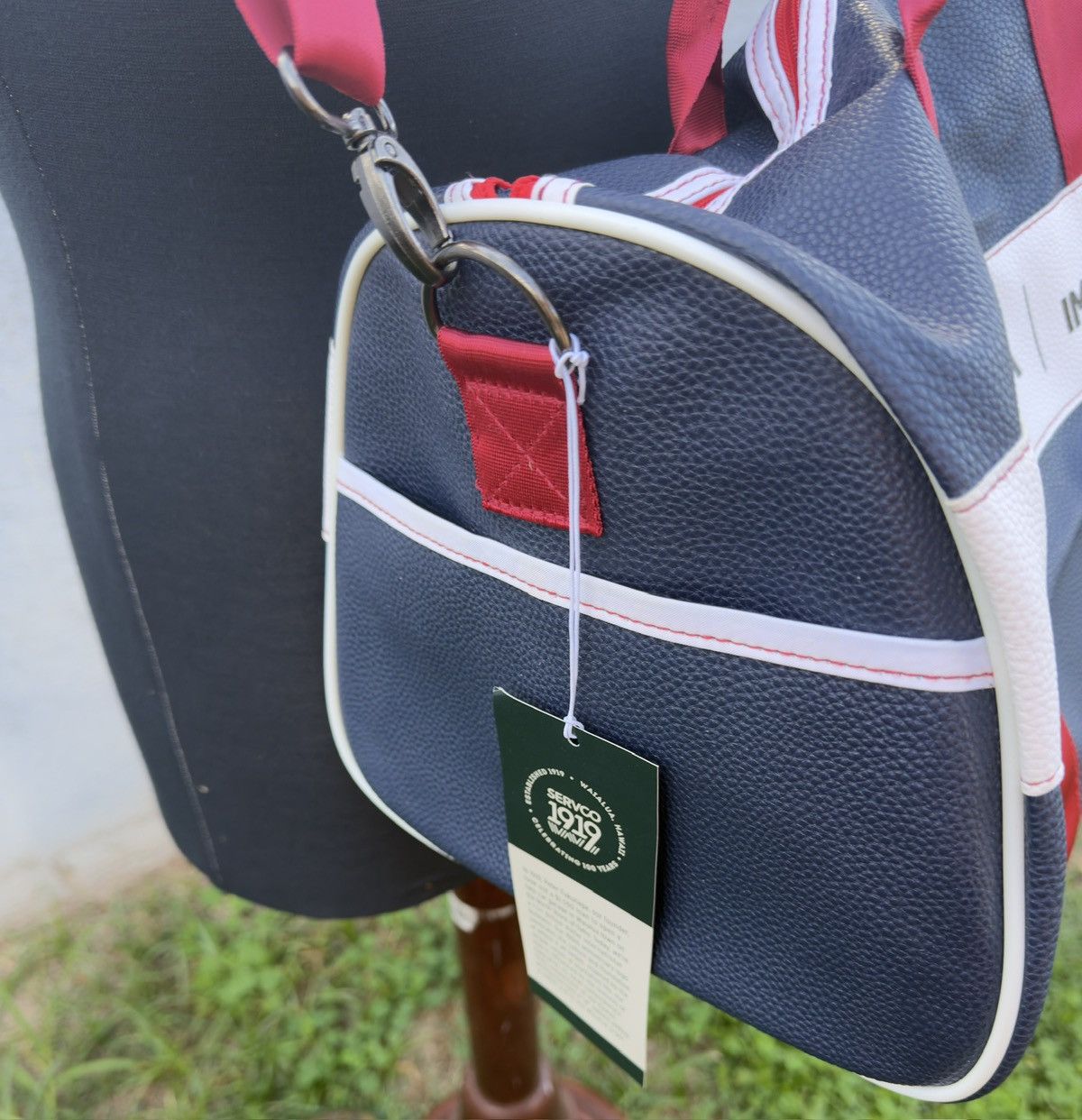 Other Limited Toyota Servco Hawaii Celebrating 100 Year Duffle NWT Size ONE SIZE - 5 Thumbnail