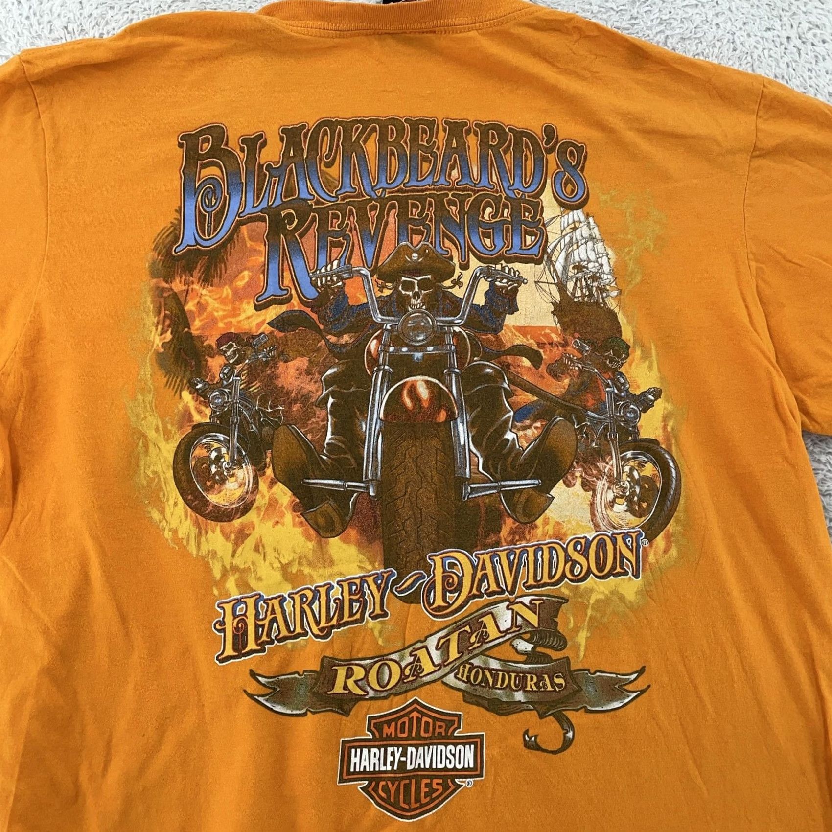 Harley Davidson Harley-Davidson Tee Shirt Mens Large Orange Blackbeard's Revenge Roatan Honduras Shirt Mens Large Orange Harley-Davidson Tee Shirt Roatan Honduras Size US L / EU 52-54 / 3 - 7 Thumbnail