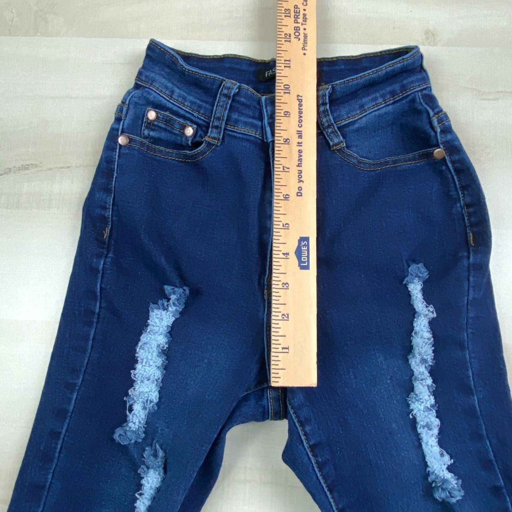 Fashion Nova Fashion Nova Womens High Waist Juniors Distressed Jeans Size 1 2 Size 25" / US 0 / IT 36 - 5 Thumbnail