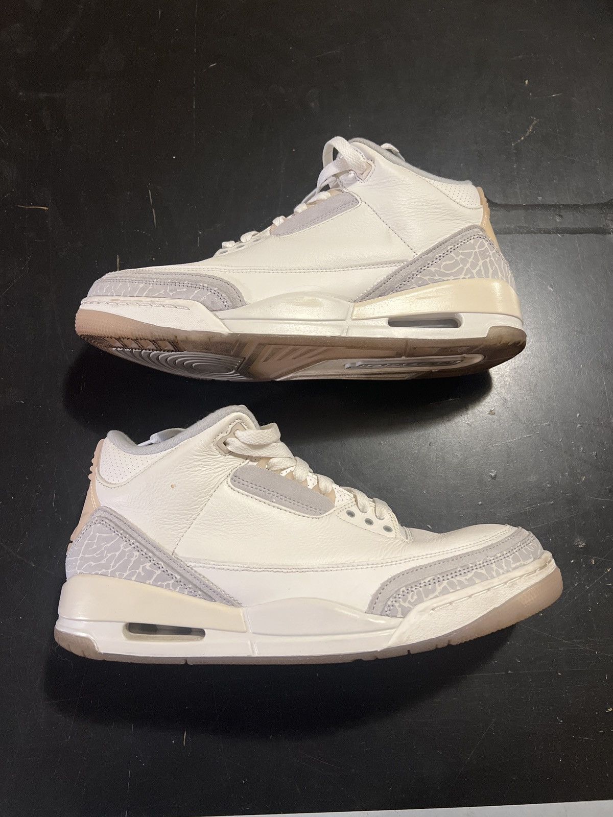 Nike AIR JORDAN 3 RETRO CRAFT Size US 10 / EU 43 - 2 Thumbnail