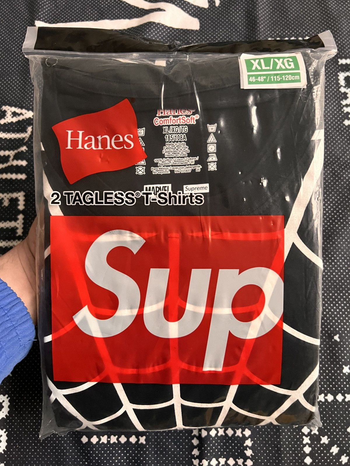 Supreme XL Supreme Marvel Spider-Man Web hanes t-shirt black venom Size US XL / EU 56 / 4 - 12 Thumbnail