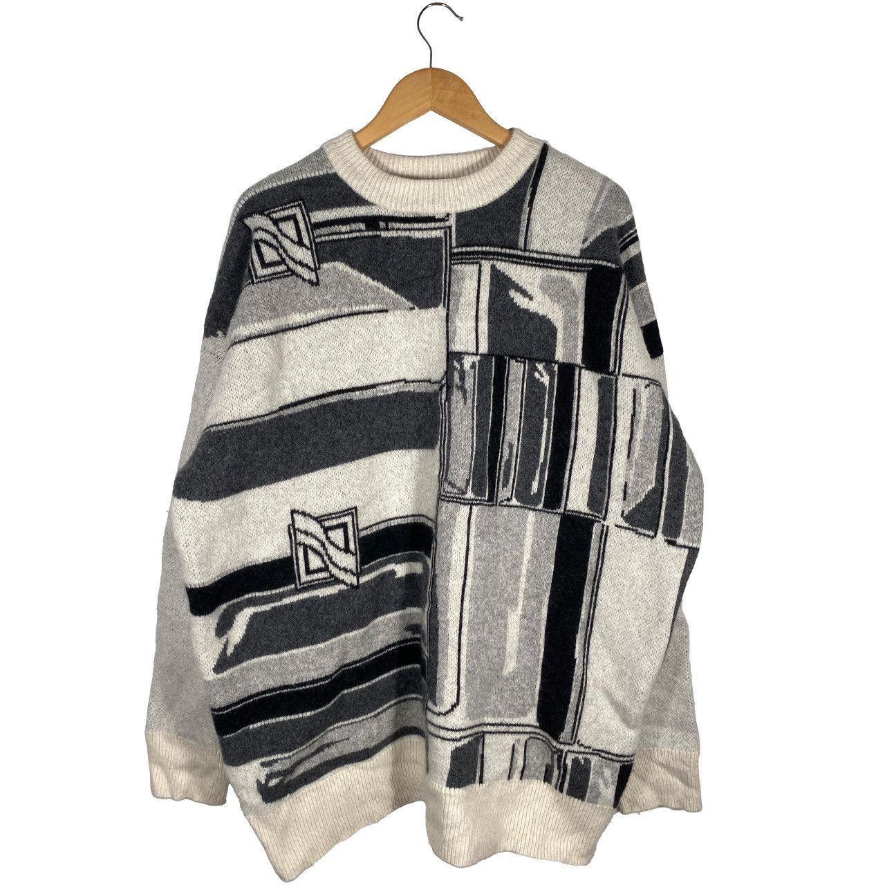 WE11DONE WE11DONE Ivory Flat Chain Graphic Jacquard Sweater Size US L / EU 52-54 / 3 - 1 Thumbnail
