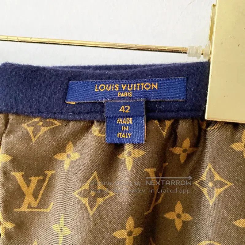Louis Vuitton Louis Vuitton Deep Blue Cashmere Skirt . Size 31" - 7 Thumbnail