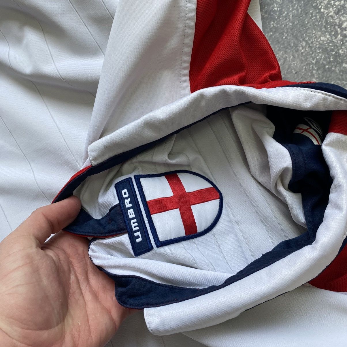 Other Vintage Umbro England National soccer jersey 2005 Size US L / EU 52-54 / 3 - 11 Thumbnail
