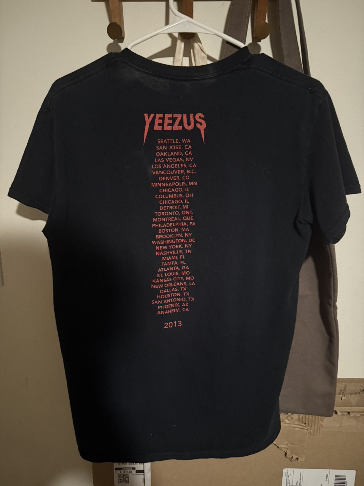 Kanye West × Yeezy 2013 Yeezus Tour Tee Size US S / EU 44-46 / 1 - 2 Thumbnail