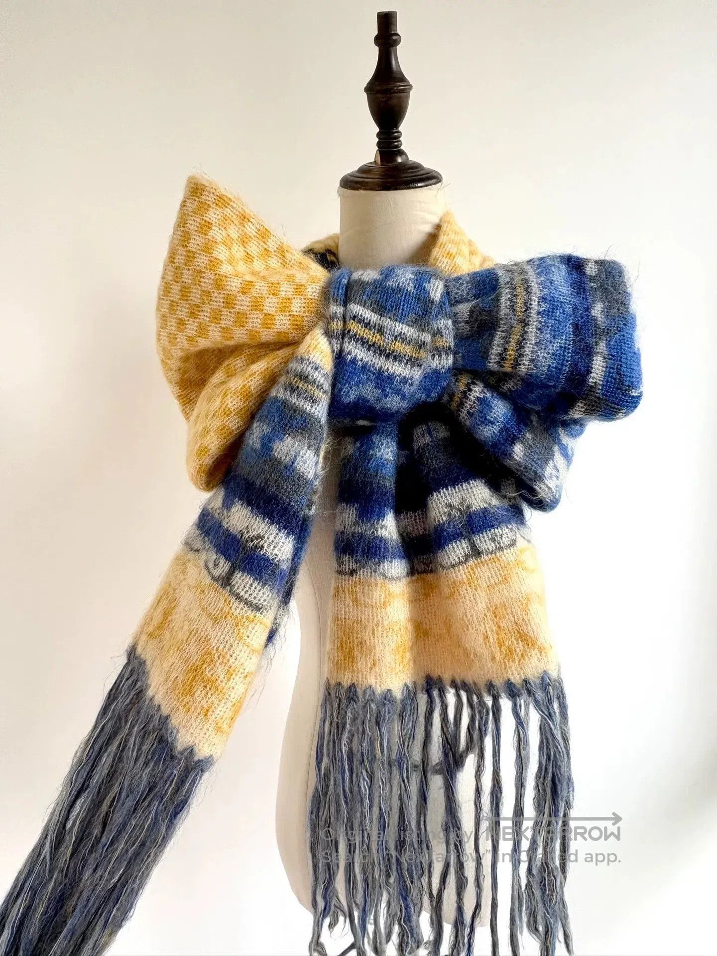 Vivienne Westwood vivienne westwood vintage mohair scarf. Size ONE SIZE - 1 Thumbnail
