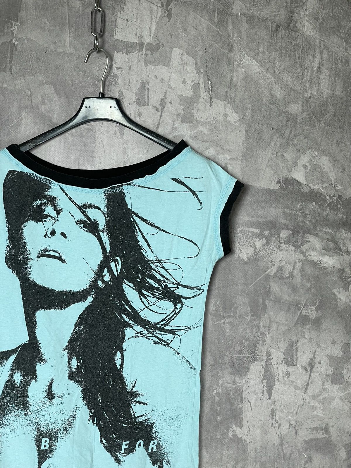 Japanese Brand × Vintage Vintage Y2K Japanese Abstract Sexy Girl Tank Top Streetwear Size M / US 6-8 / IT 42-44 - 4 Thumbnail