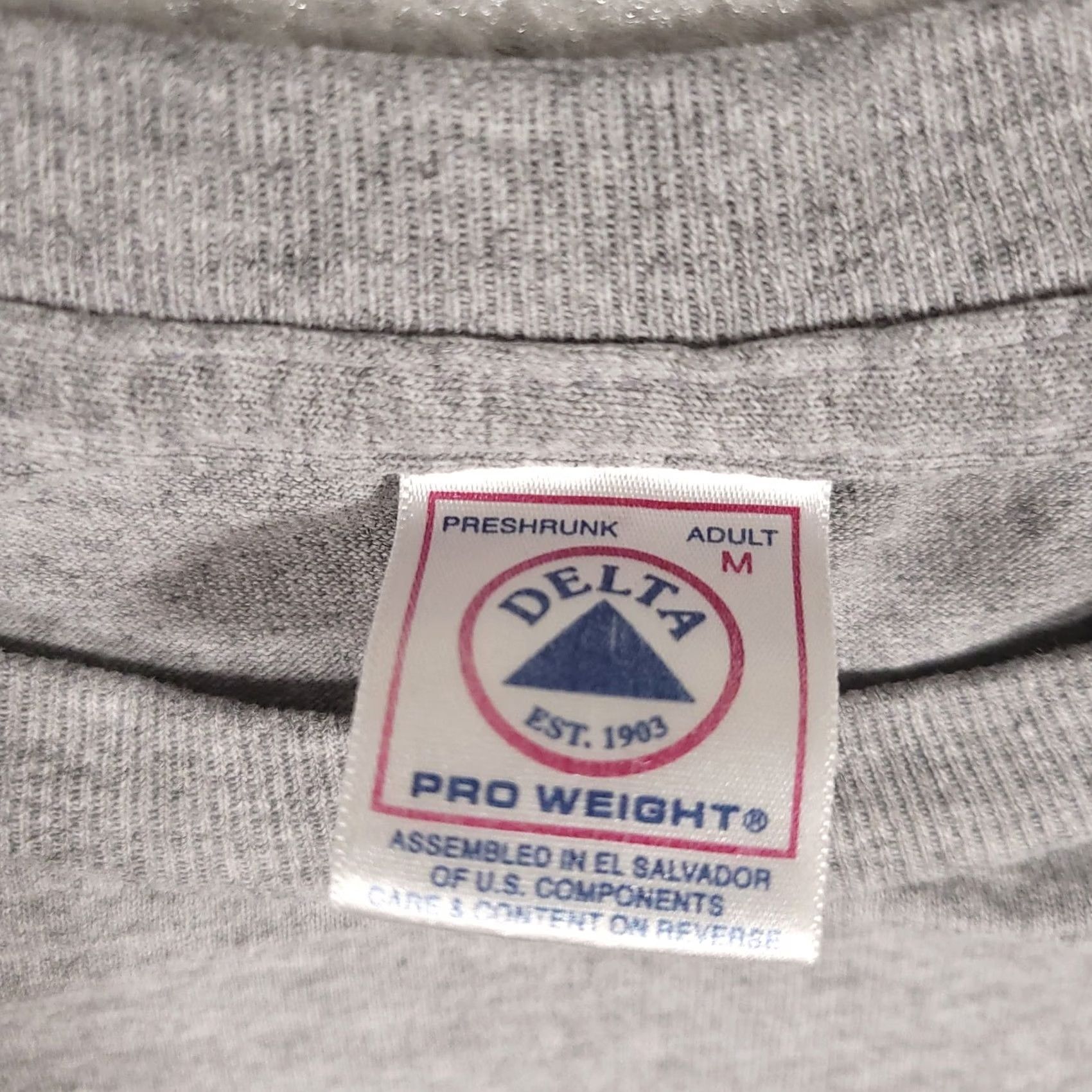 Delta VINTAGE Cheers Bull & Finch Pub Shirt Mens Medium Gray Boston Delta TV Bar T-Shirt Size US M / EU 48-50 / 2 - 7 Thumbnail
