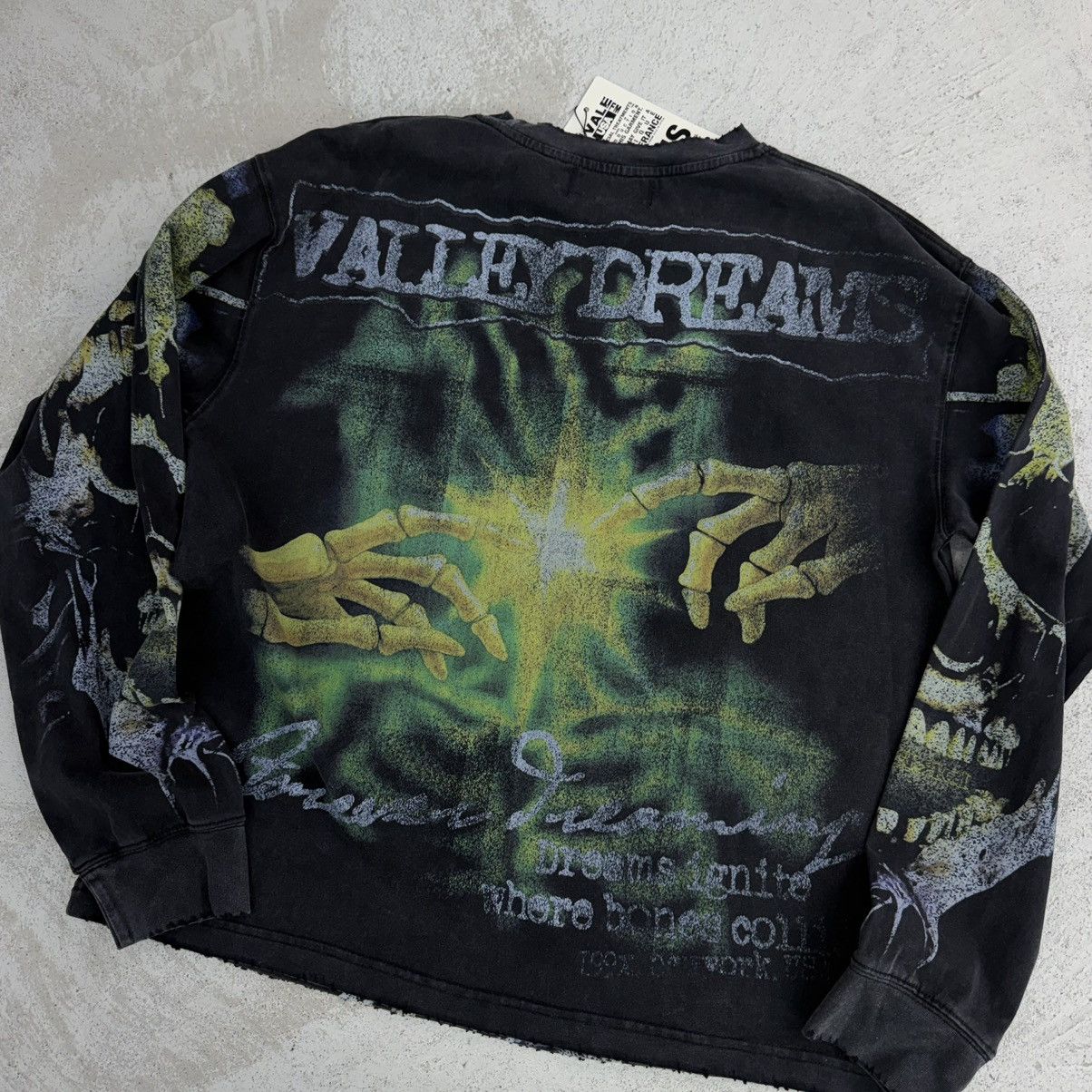 Vale VALE FORVER GRAVEDIGGER LONGSLEEVE Size US M / EU 48-50 / 2 - 6 Thumbnail