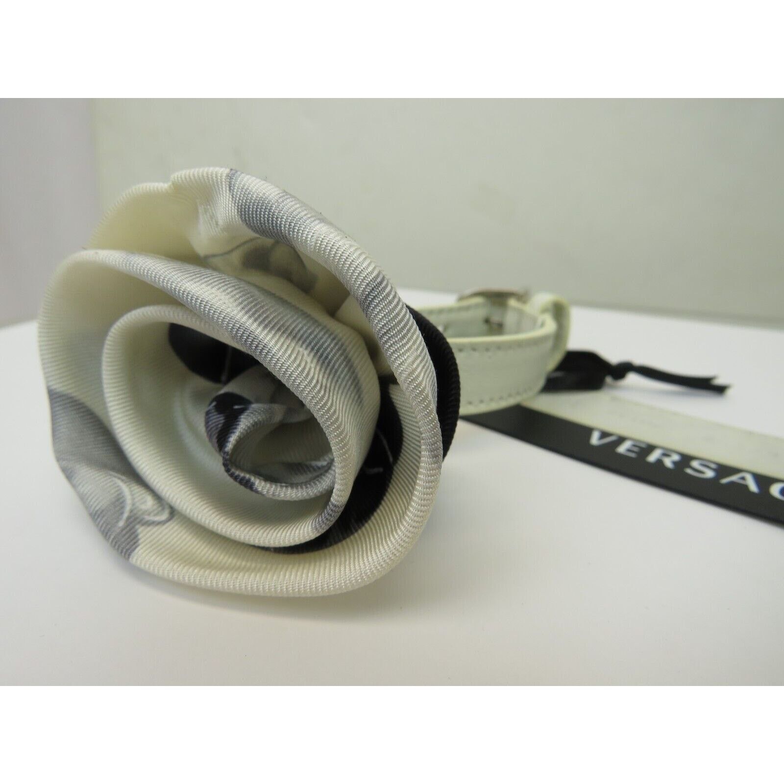 Versace VERSACE LEATHER BRACELET TEXTILE ROSE LOGO BUCKLE CLOSURE IT Size ONE SIZE - 13 Thumbnail