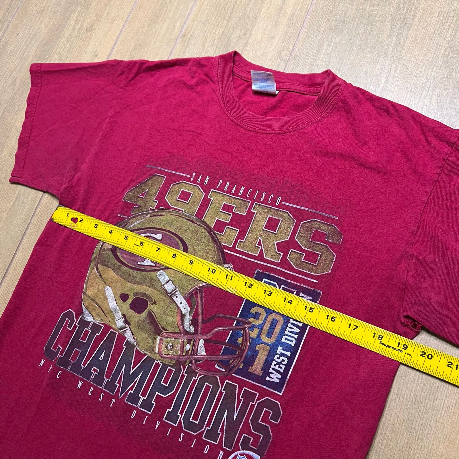 Gildan Vintage San Francisco XL 49ers NFC Champions Red Sz M Y2K Size US M / EU 48-50 / 2 - 6 Thumbnail