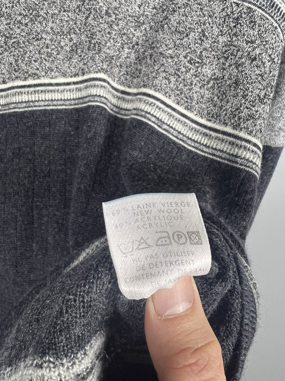 Lacoste Vintage Lacoste Wool Knit Crewneck Crop Sweater Size S / US 4 / IT 40 - 4 Thumbnail