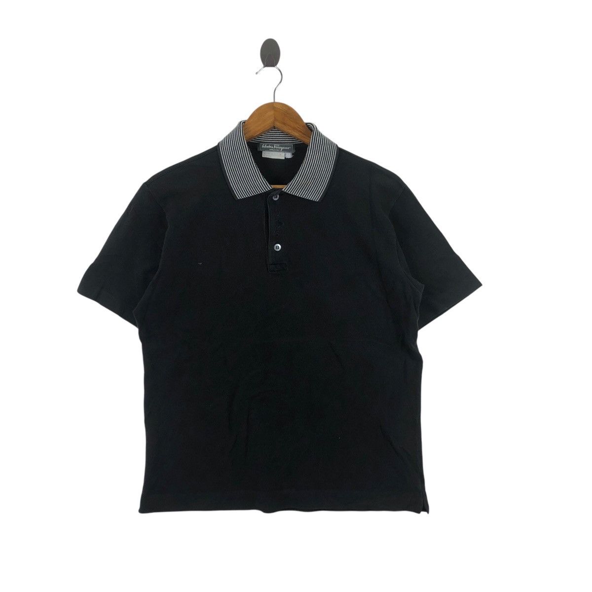 Vintage Vintage SALVATORE FERRAGAMO Made In Italy Tee Shirt Top Polo Size M / US 6-8 / IT 42-44 - 1 Thumbnail