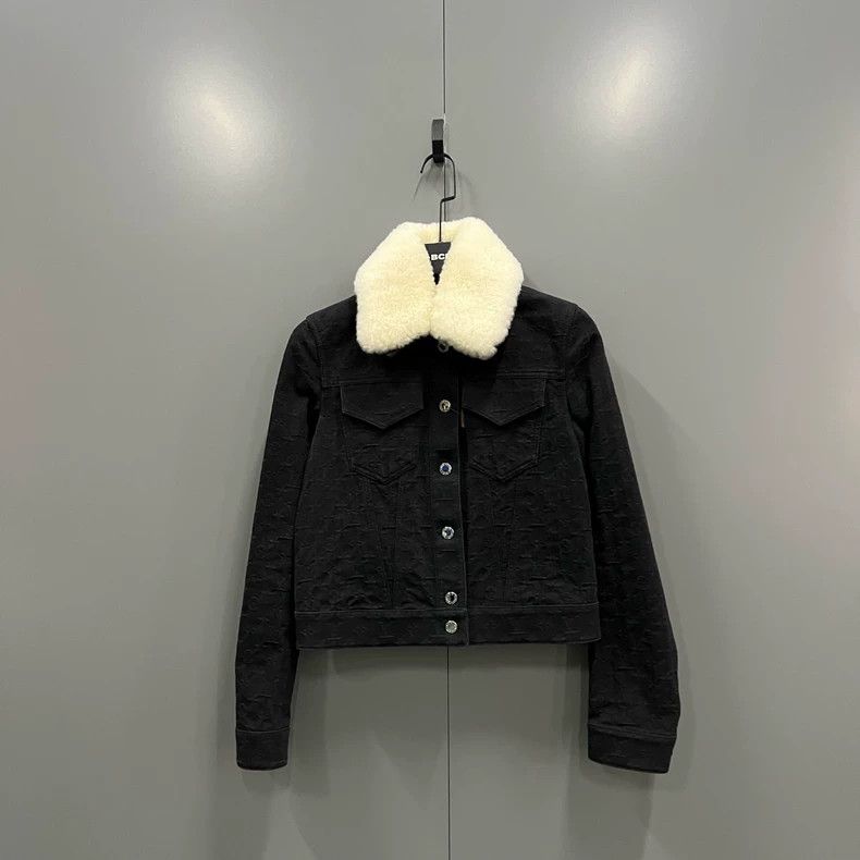 Louis Vuitton Louis Vuitton size 36 Dark print full-print lambswool jacke Size US M / EU 48-50 / 2 - 1 Thumbnail