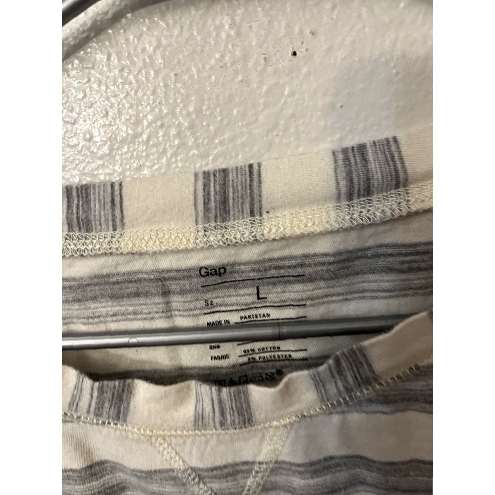 Gap GAP Striped Tee Gray Women Top Long Sleeve Round Neck L Shirt Casual Basic 90s Hip Hop Y2K Vintage: No Size L / US 10 / IT 46 - 3 Thumbnail