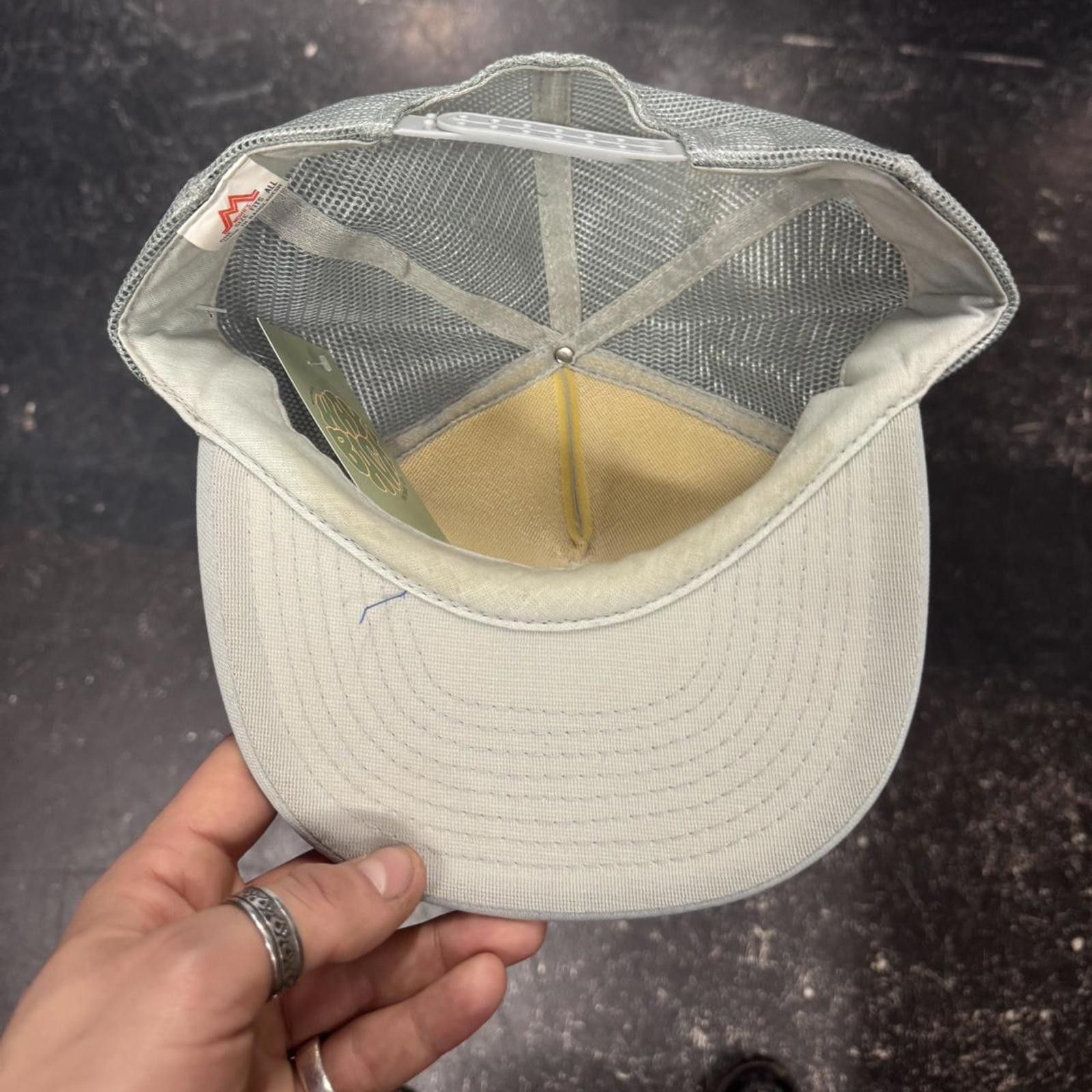 Vintage 90s Flirt Aggressively Trucker Hat Size ONE SIZE - 4 Thumbnail