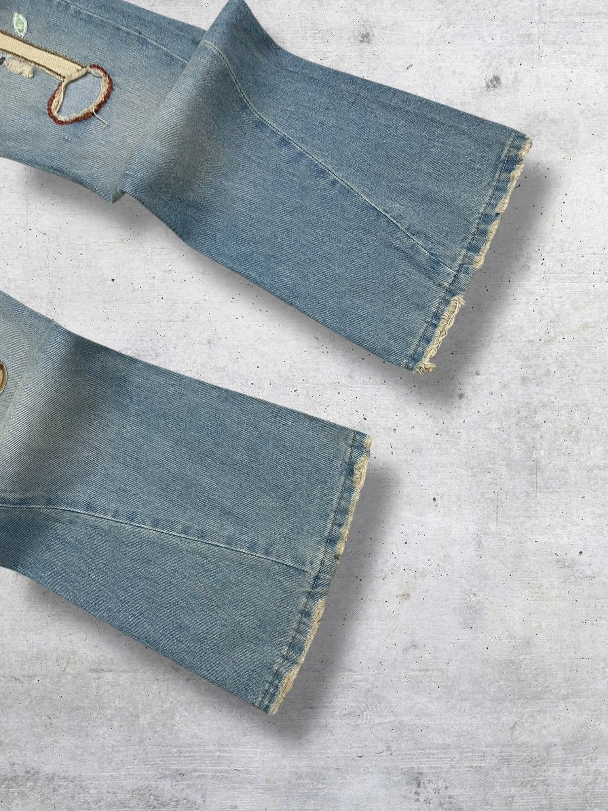 Tornado Mart VINTAGE FANCY CRAFTED JAPAN DESIGNER 90S RIPPED DENIM FLARED Size US 32 / EU 48 - 5 Thumbnail