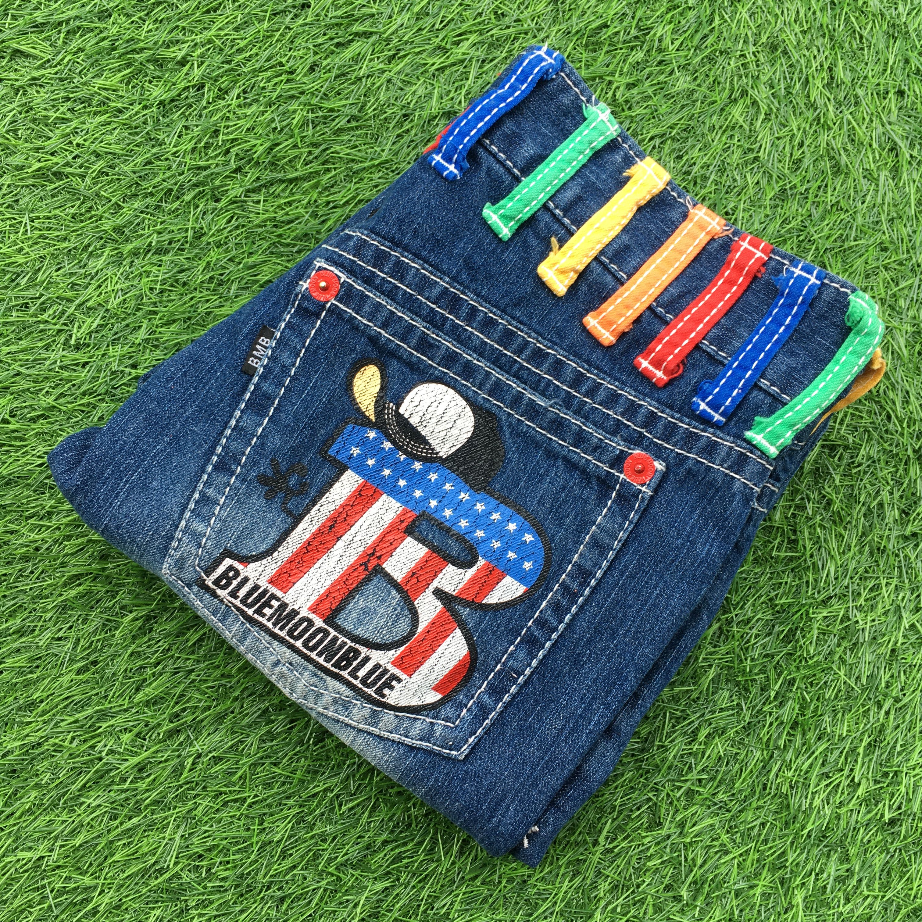 Japanese Brand Japanese Spell Out grunge printed graphics jean D-1215 Size US 27 - 9 Thumbnail