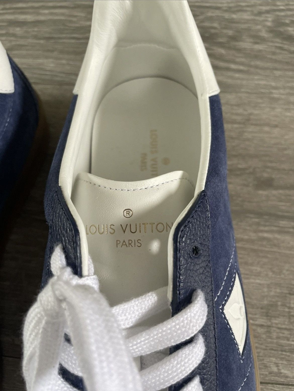 Louis Vuitton Louis Vuitton Low Top Sneakers Size US 9.5 / EU 42-43 - 4 Thumbnail