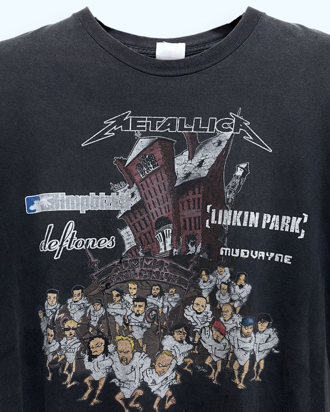 Band Tees vintage 2003 Summer Sanitarium Metallica Deftones Size US XL / EU 56 / 4 - 12 Thumbnail