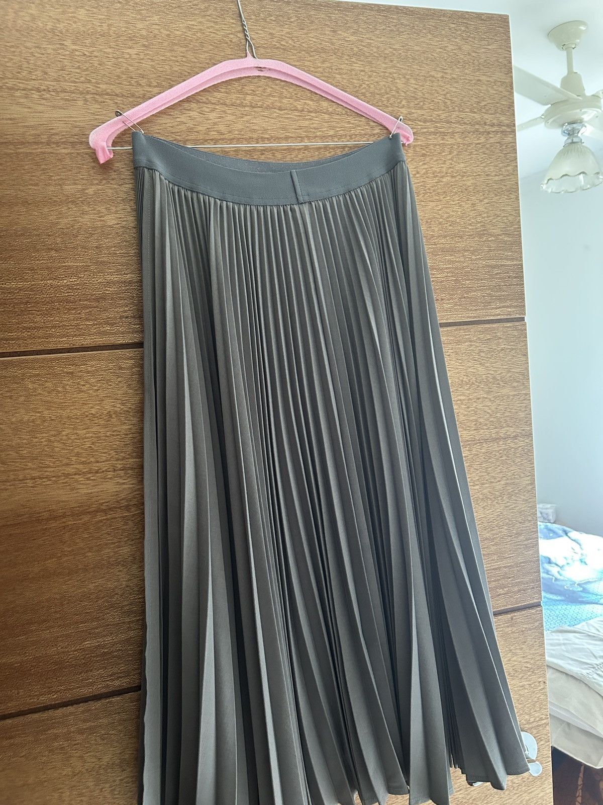 Issey Miyake × Pleats Please Issey Miyake Issey miyake plantation skirt Size 27" / US 4 / IT 40 - 1 Thumbnail
