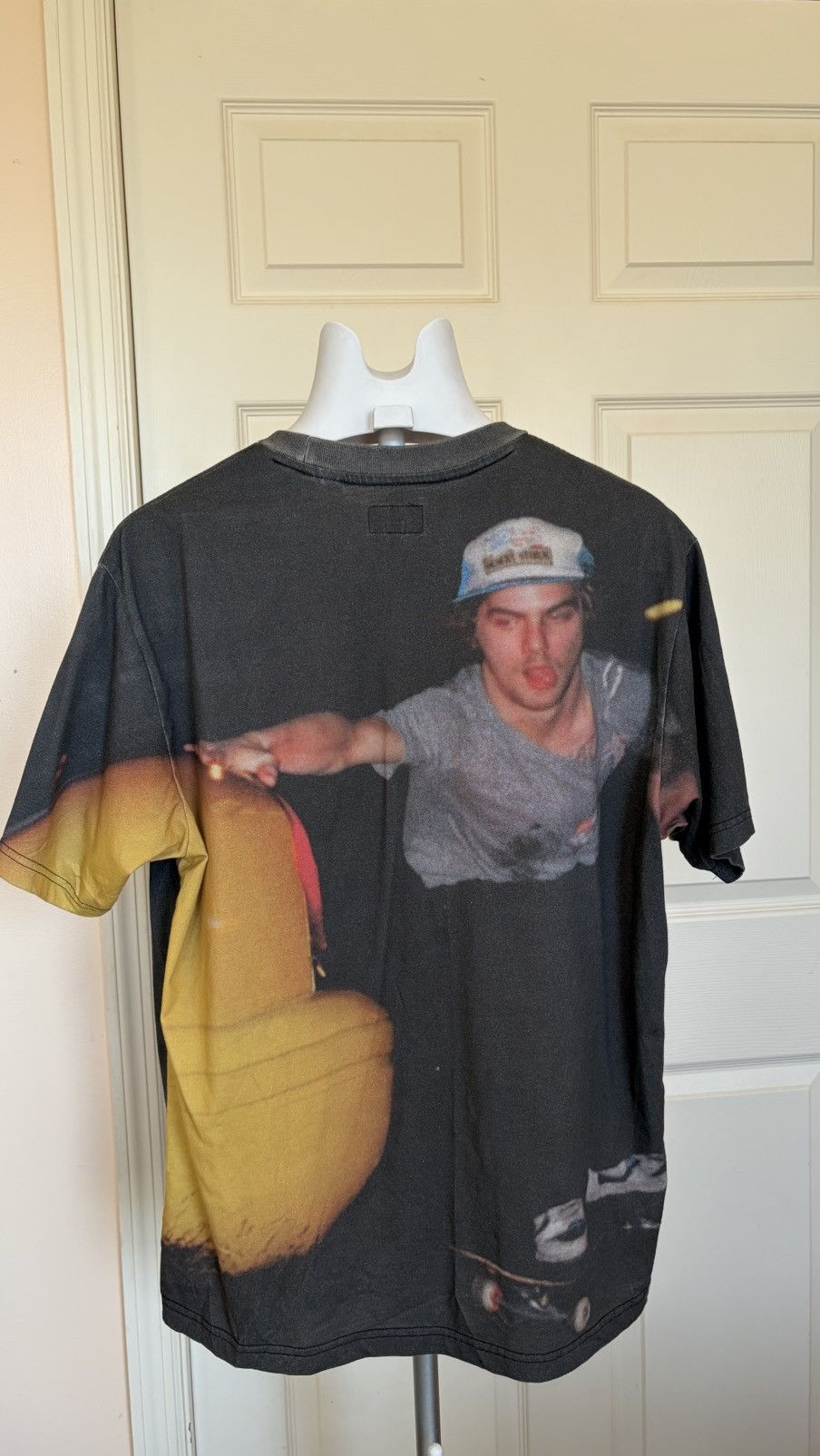 Supreme Supreme Dash Snow Skitching T-Shirt Black Graphic Tee Size M Size US M / EU 48-50 / 2 - 2 Thumbnail