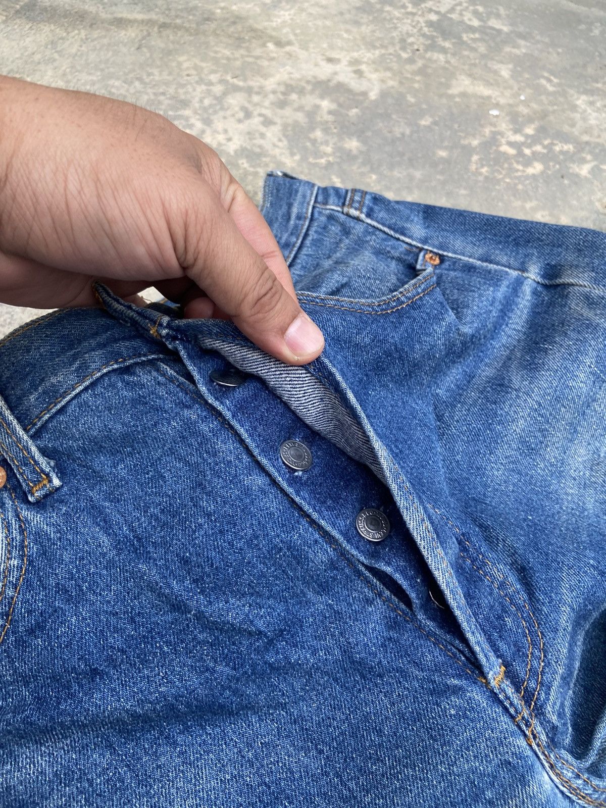 Levi's Vintage Clothing Vintage Levi’s 501 Pants Size US 33 - 9 Thumbnail