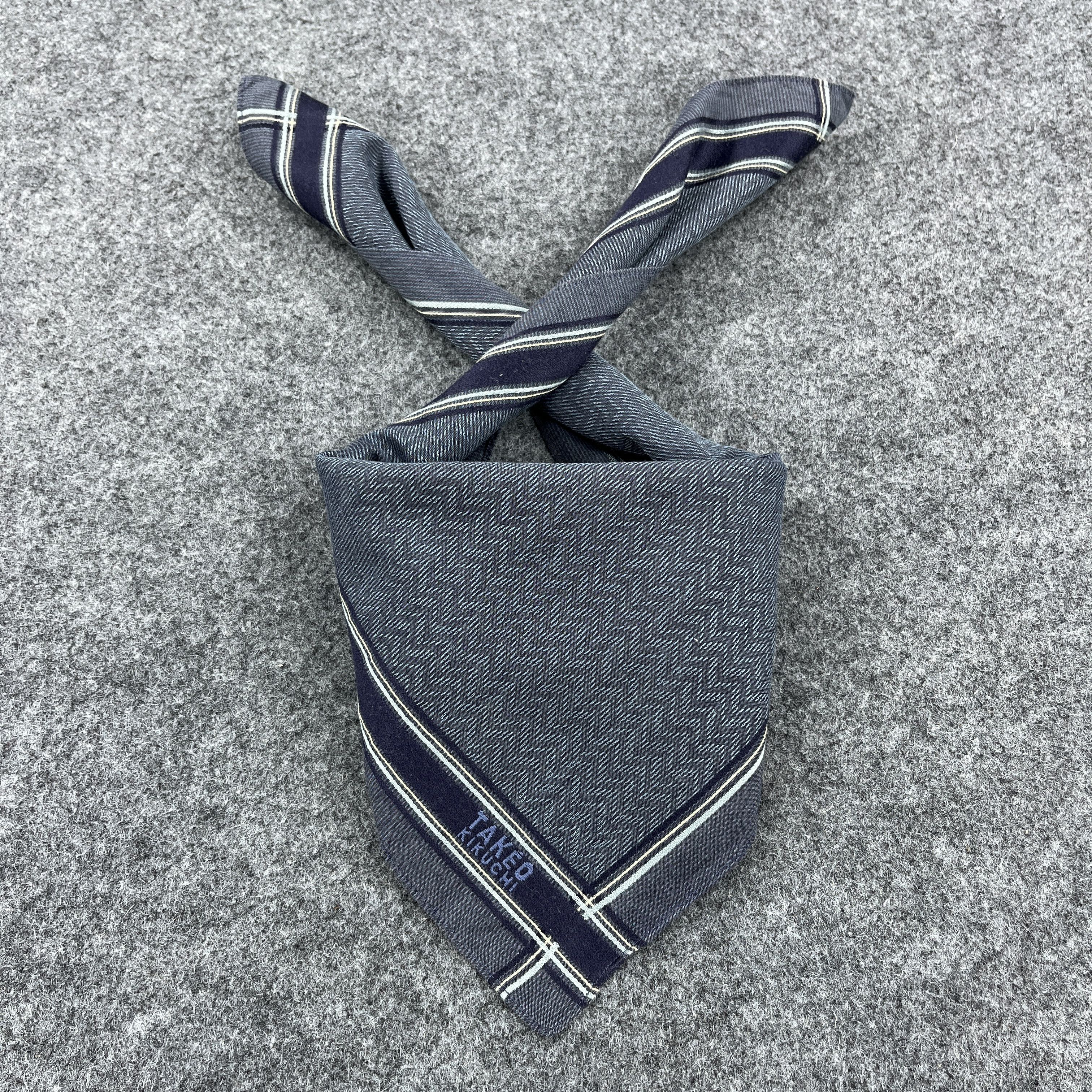 Japanese Brand Takeo Kikuchi Handkerchief / Bandana / Neckerchief B986 Size ONE SIZE - 1 Thumbnail
