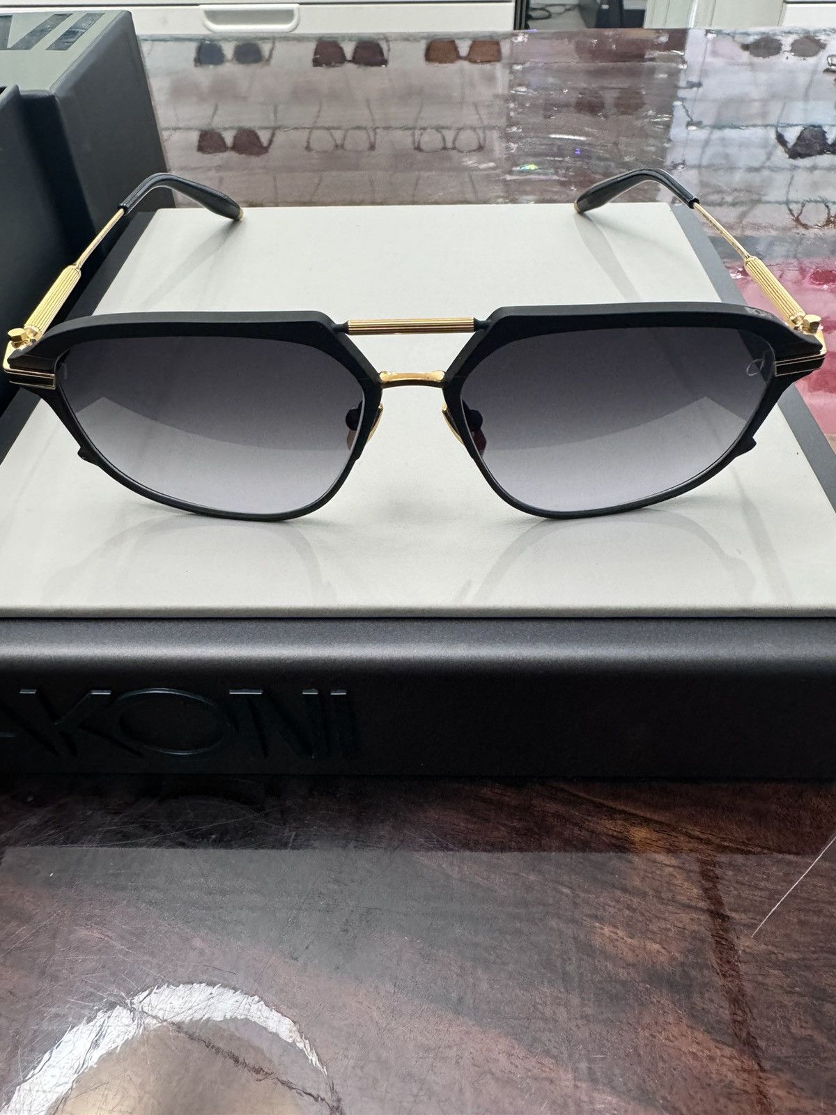Akoni Akoni Icarus Sunglasses Size ONE SIZE - 1 Thumbnail